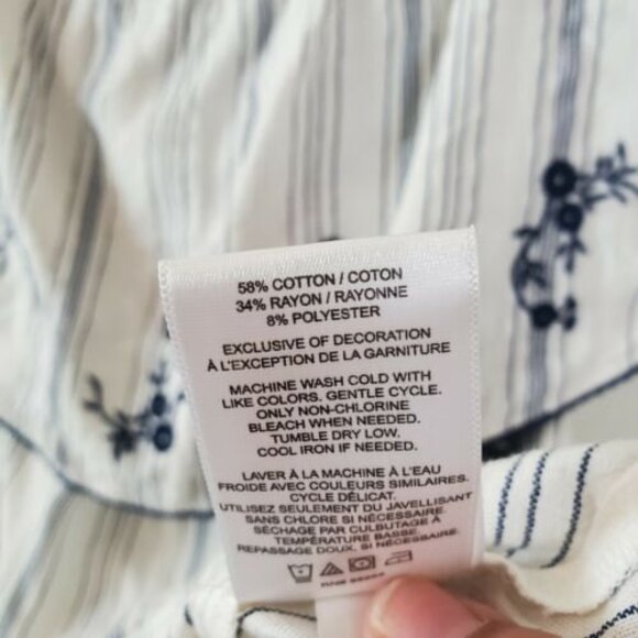 Express Top XS White Striped Floral Embroidered Boho Tunic Coastal Beach Casual - Picture 7 of 9